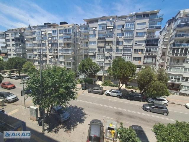 Amerikan Kollej Karşısı Otopark Asansör Köşe Daire