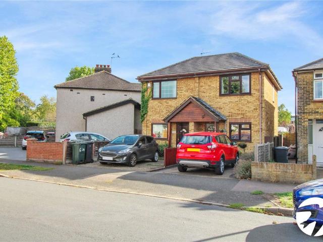 Ames Road, Swanscombe, Kent, DA10 2 bed semi detached house to rent £1,300 pcm £300 pw