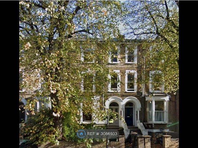 Amhurst Road, London E8, 2 bed maisonette to rent, £3,200 pcm | PrimeLocation