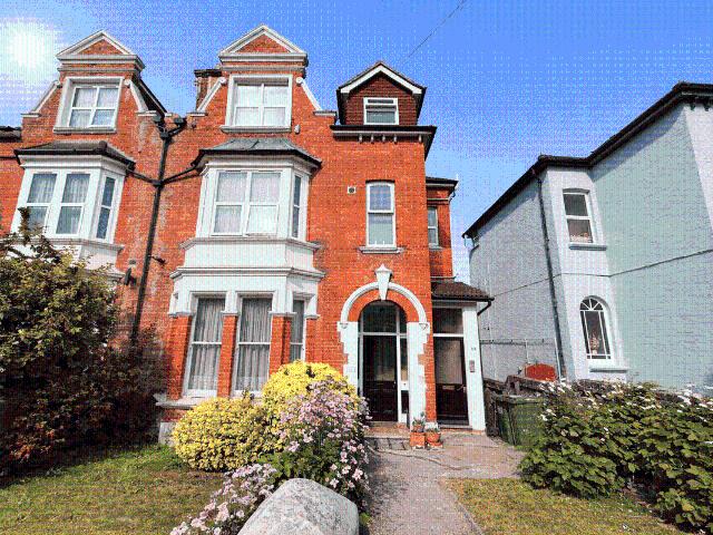 Amherst Road, Bexhill On Sea TN40, 2 bed flat to rent, £1,000 pcm | PrimeLocation