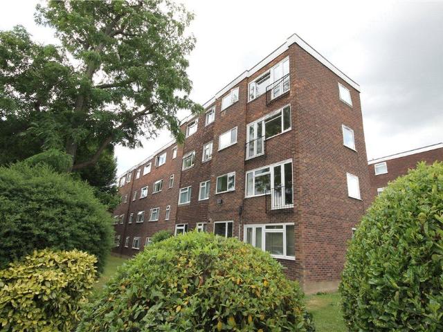 Amherst Road, Ealing W13, 2 bed flat to rent, £1,800 pcm | PrimeLocation