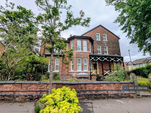 Amherst Road, Manchester, M14 6 bed semi detached house to rent £3,995 pcm £922 pw