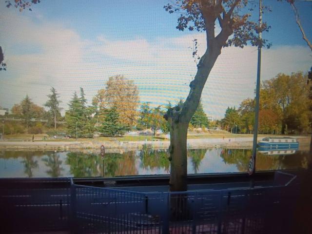 Amidonniers T4 de 98M² avec terrasse et garage. vue sur bassin