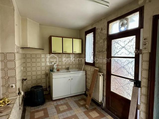 AMIENOISE AVEC JARDIN A RENOVER 50m2 IDEAL INVESTISSEUR