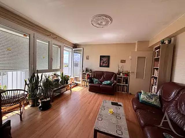 Amiens 80000 Achat / Vente appartement 5 pièces t5 au dernier étage