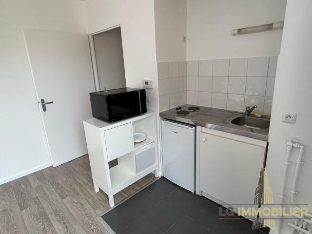Amiens HENRIVILLE TYPE 1 MEUBLE AVEC PARKING