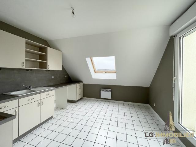 AMIENS HENRIVILLE TYPE 3 BIS AVEC BALCON ET PARKING