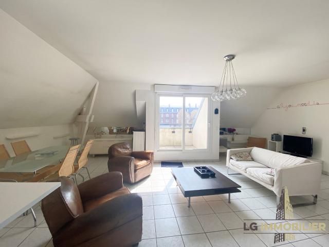 Amiens HENRIVILLE TYPE 3 MEUBLE AVEC BALCON, PARKING ET CAVE