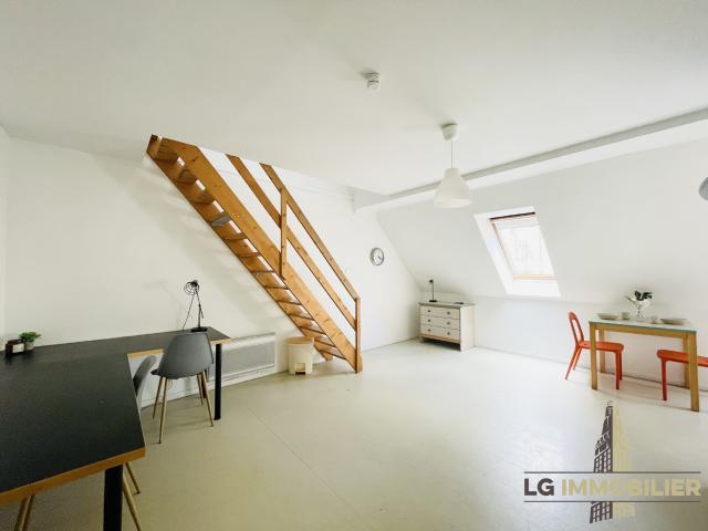AMIENS SAINT LEU TYPE 2 MEUBLE EN DUPLEX