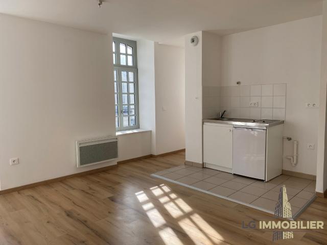 Amiens SAINTE ANNE TYPE 2 EN DUPLEX AVEC PARKING