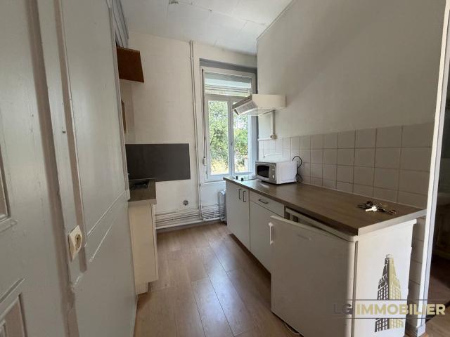 Amiens SAINTE ANNE TYPE 3 MEUBLE EN DUPLEX