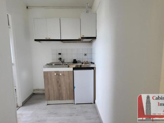 Amiens, secteur la Hotoie: Studio 20m2