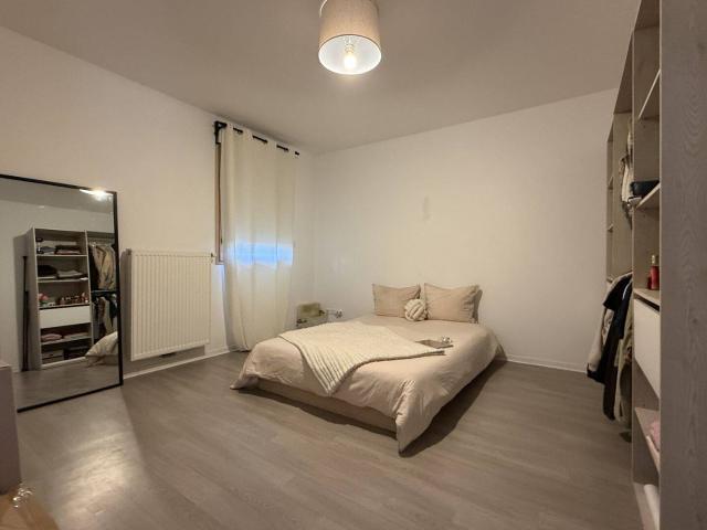 AMIENS SUD APT TYPE 2 AVEC BALCON ET PARKING