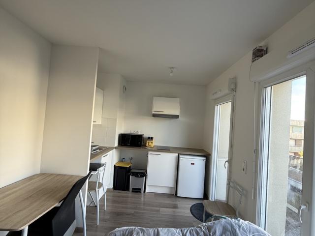 Amiens Sud Studio balon & parking