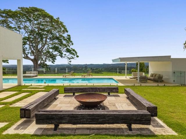 'Amileka' An Exclusive Hinterland Estate Offering Privacy, Design and Scale