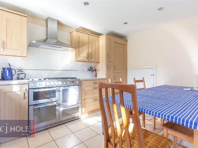 Amis Walk, Horfield, Bristol BS7, 4 bed terraced house to rent, £2,500 pcm | PrimeLocation