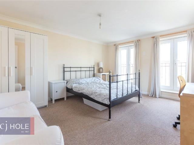 Amis Walk, Horfield, Bristol BS7, 4 bed terraced house to rent, £2,500 pcm | PrimeLocation