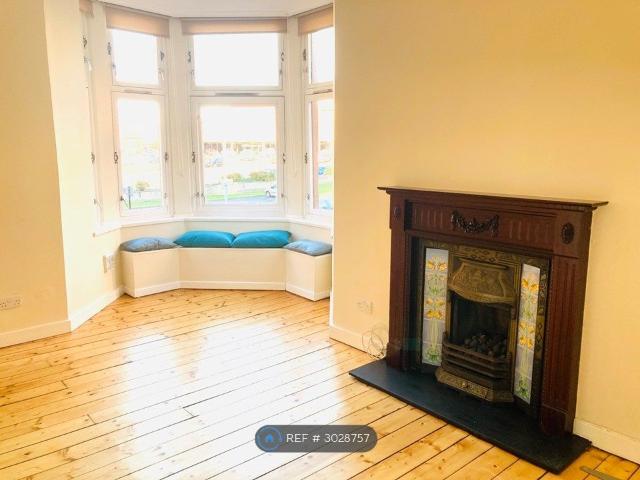 Amisfield Street, Glasgow G20, 3 bed flat to rent, £1,560 pcm | PrimeLocation