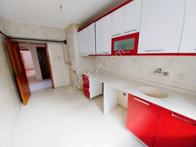 Çankaya Cebeci Mahallesinde 3+1 Yapılı Satılık Daire