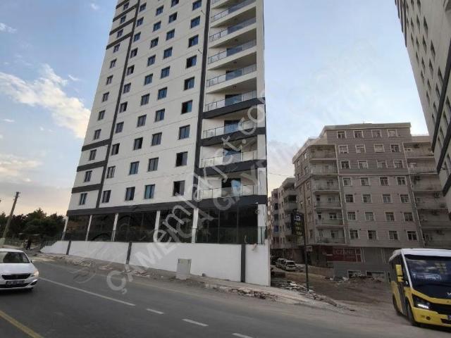 Çamlıca Emlak'tan Kiralık Ultra Lüks 2+1 Daire