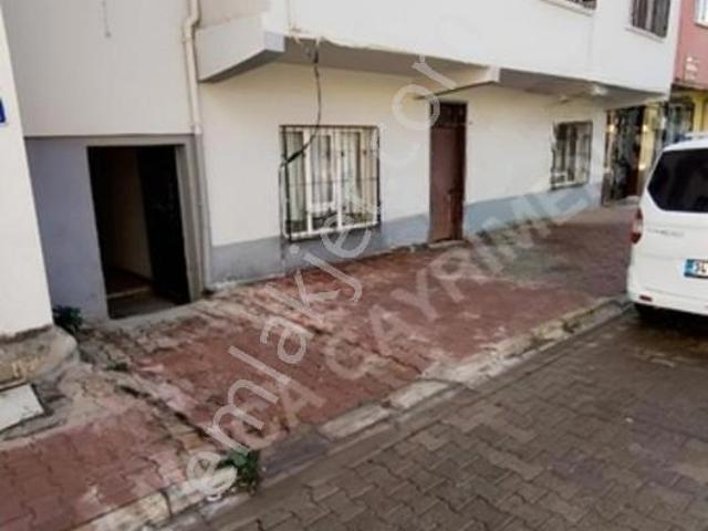Çamlıca Emlak'tan Satılık 2 Katlı Müstakil Ev