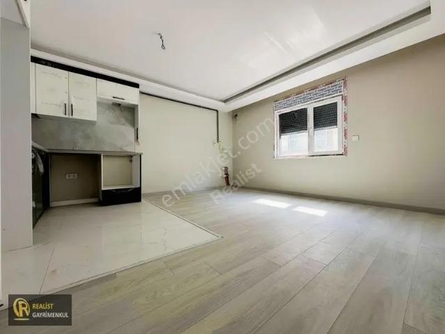 Çamlıca Ferah Mh. Merkezi Konumda 3+1 Dublex Daire
