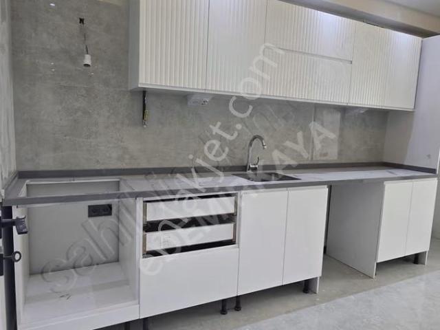 Çamlıca Mahallesi'nde Merkezi Konumda Lüks 2+1 Satılık Daire