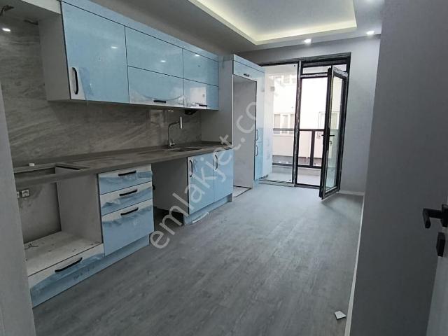 Çamlıca Mahallesinde Satılık 3+1 Daire