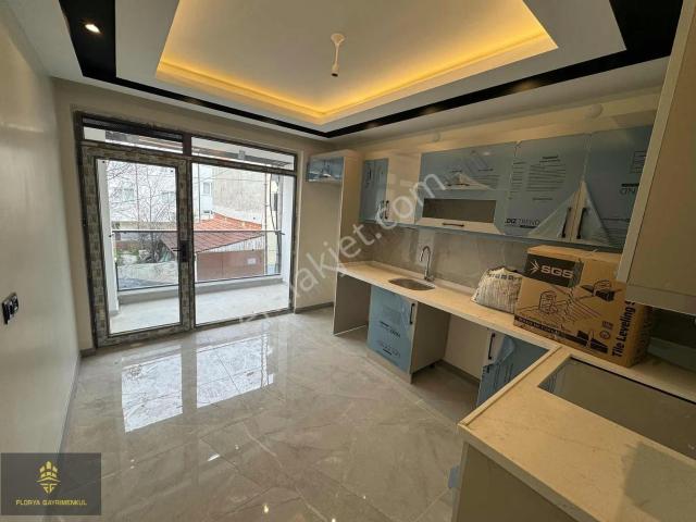 Çamlıca Mh Ebeveyn Banyolu Cam Balkonlu Sıfır 2+1 Daire