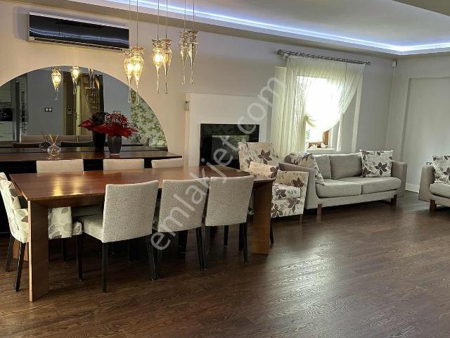 Çamlıca'da Butik Sitede Yüksek Krediye Uygun 4+1 Üst Dubleks