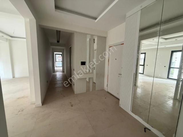 Çamlık Dilek Evler Sitesinde Sıfır 2.5+1 Kiralık Daire