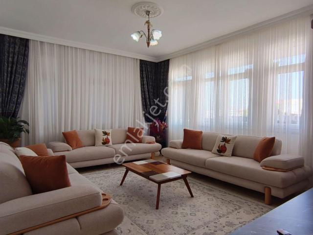 Çamlık Mahallesi 3+1 145 Metrekare Satılık Masrafsız Daire