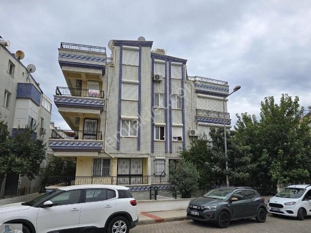 Çamlık Mahallesinde Denize Yürüme Mesafesinde Full Eşyalı 3+1 Dubleks Daire
