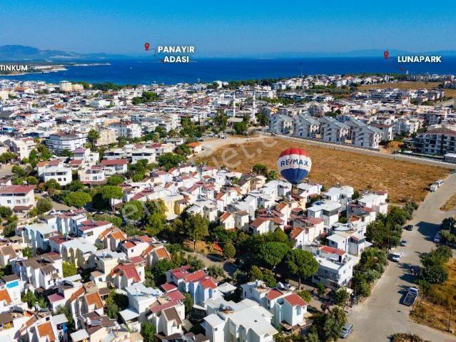 Çamlık Mahallesinde Site İçinde 2 Katlı, 2+1 Satılık Villa