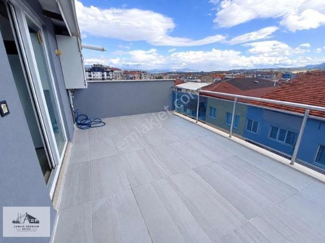 Çamlık Premıum Offıceden Hacıkaplanlar Mah. Satılık 1+1 Apart