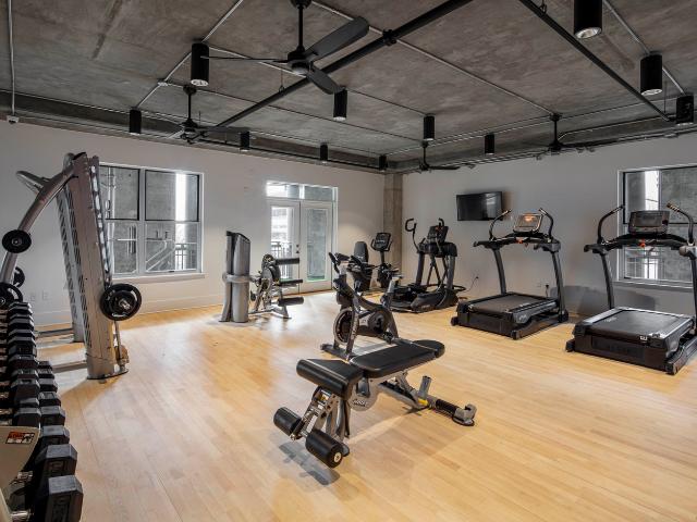 AMLI Downtown 1 Bedroom Apartment for Rent at 201 Lavaca St, Austin, TX 78701 Downtown Austin