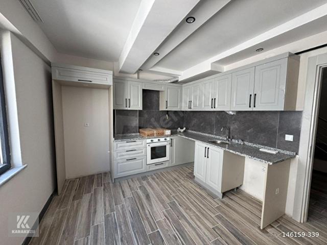 ÇAMLICA BÜYÜK PTT YAKINI LÜX FIRSAT DUBLEX 4+1KİRALIK DAİRE KK5