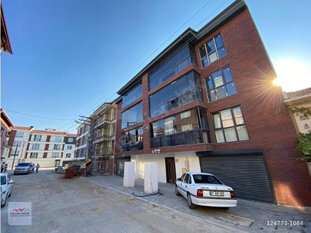 ÇAMLICA MH. İSKANLI,LÜX,ARA KAT SATILIK SIFIR DAİRE