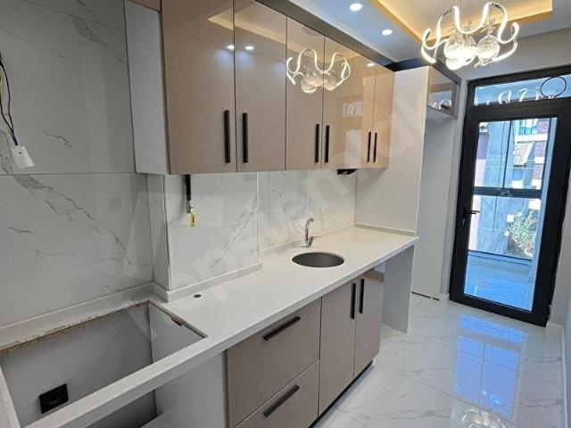 ÇAMLICA MH. TOMBAKZADE CD. YAKINI ULTRA LÜKS 2+0 SATILIK DAİRE
