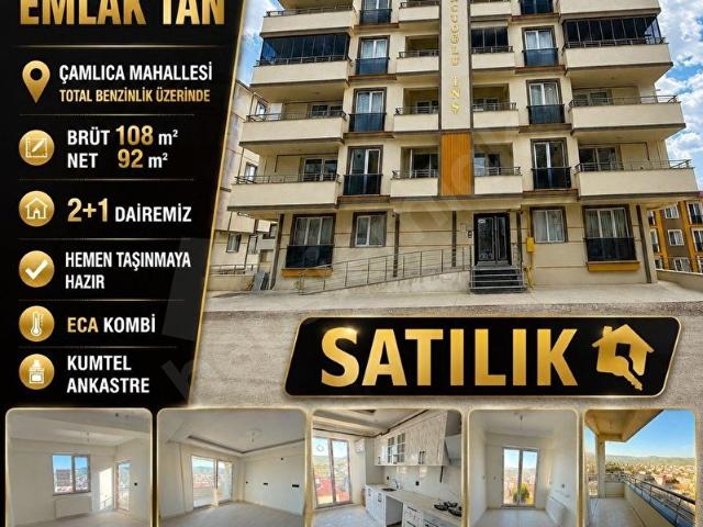 ÇAMLICADA TOTAL BENZİNLİK ÜZERİNDE 2+1 SATILIK