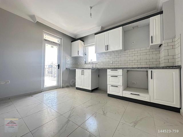 ÇAMLIBEL MH 2+1 AYRI MUTFAK GERÇEK YÜKSEK GİRİŞ SATILIK DAİRE