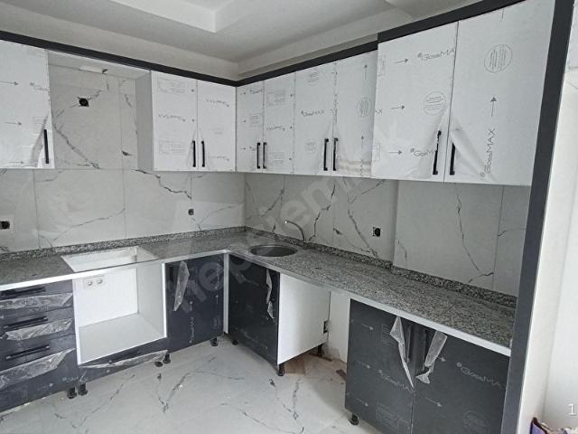 ÇAMLIBELDE 2+1 90M2 ARAKAT TRAMVAYA 400 M