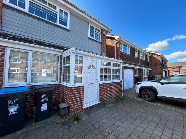 Ampfield Road, Bournemouth, BH8 3 bed semi detached house to rent £1,750 pcm £404 pw