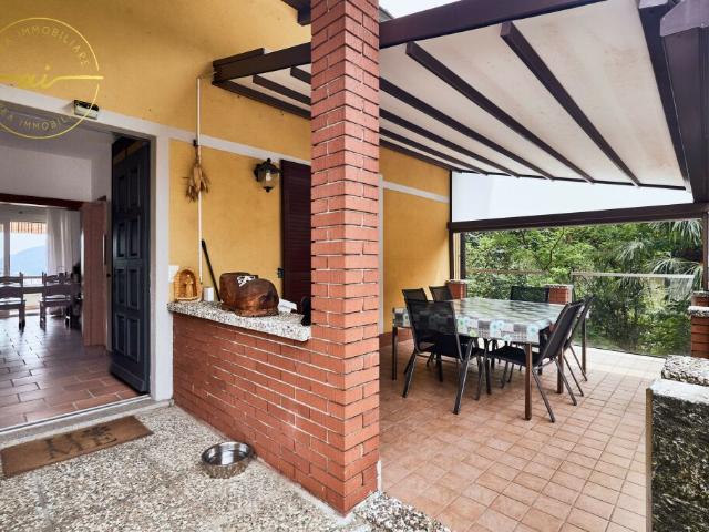 AMPIO 5 LOCALI CON GIARDINO PRIVATO E DUE TERRAZZE
