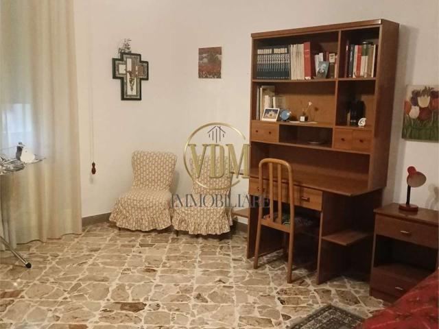 AMPIO APPARTAMENTO ARREDATO IN AFFITTO NEI PRESSI DI VIA SANTA LUCIA