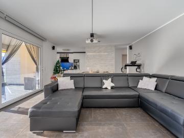 Etagenwohnung kaufen in Castione