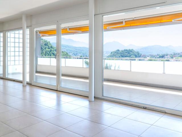 Ampio appartamento di 4.5 locali con terrazza