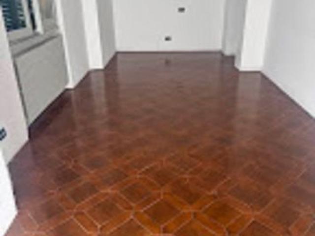 Ampio appartamento di mq. 85 semi/arredato