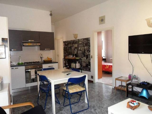 AMPIO APPARTAMENTO IN CENTRO STORICO