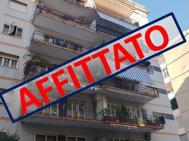 Ampio appartamento ultimo piano con posto auto